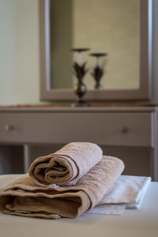 Maltezos Rooms Méthana Exteriér fotografie
