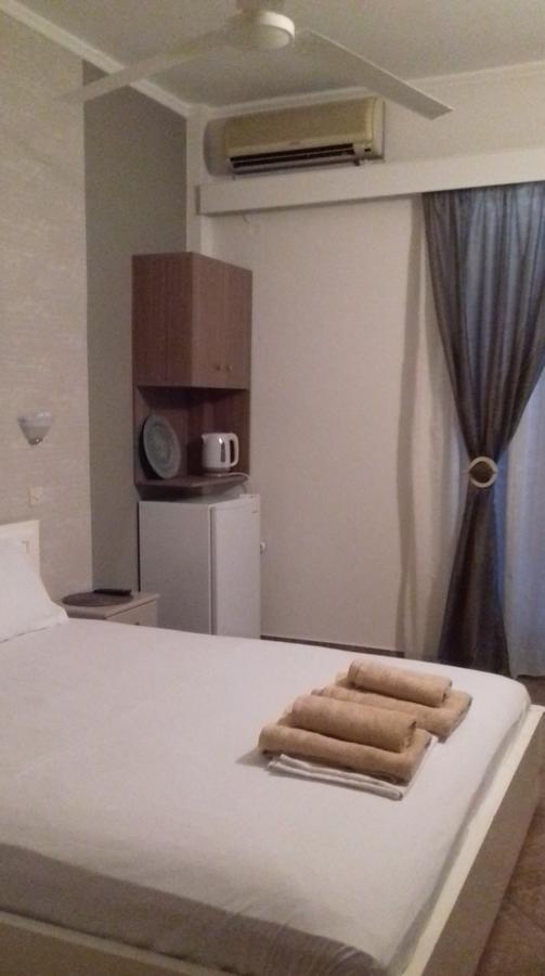 Maltezos Rooms Méthana Exteriér fotografie