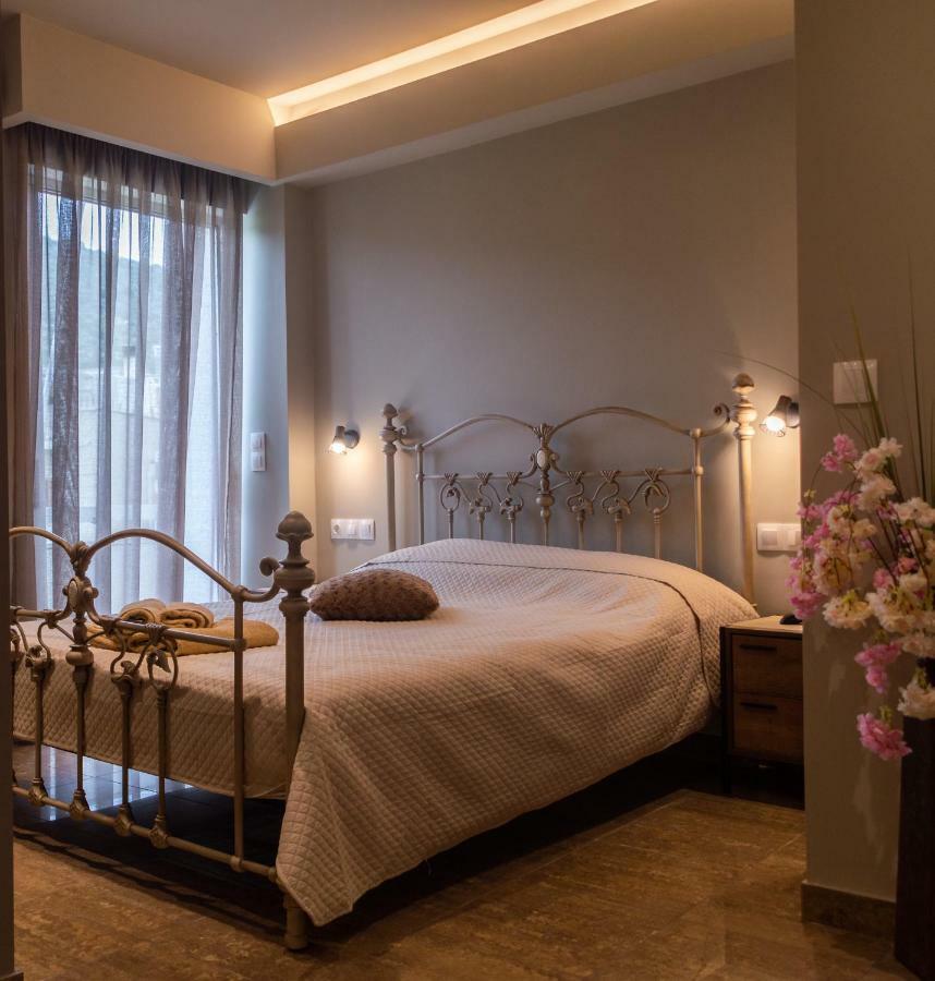 Maltezos Rooms Méthana Exteriér fotografie